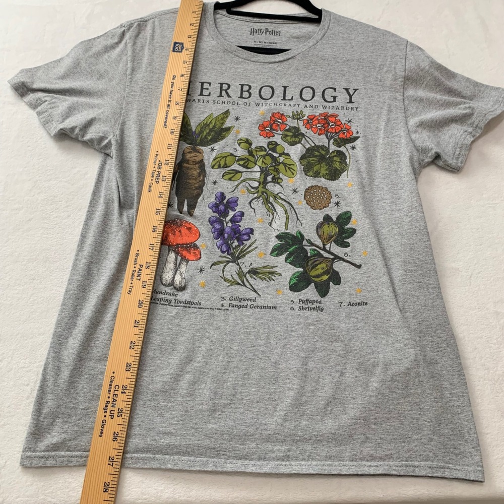 Harry potter Hogwarts herbology‎ gray crew neck tee t-shirt size medium men's - Picture 7 of 12